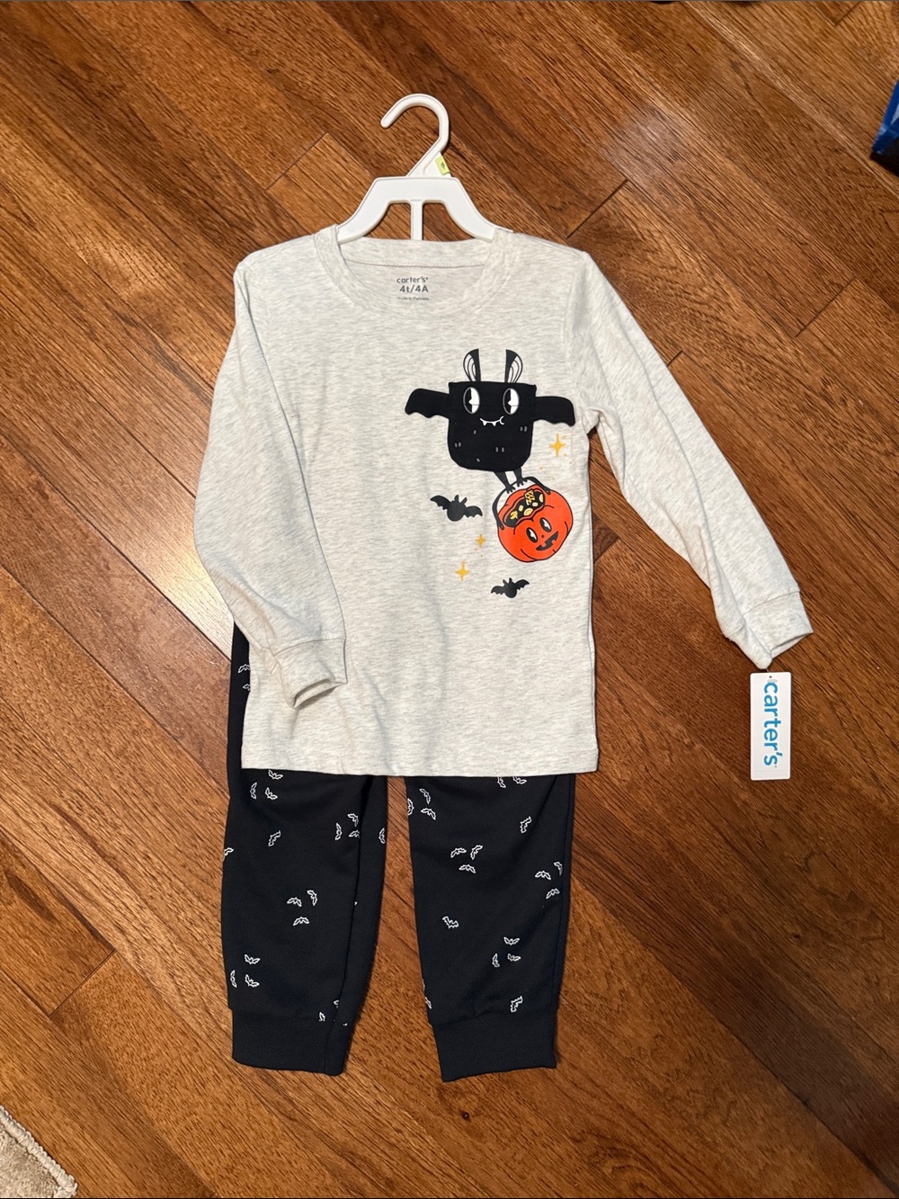 UNISEX Carter's Gray & Black Halloween Pajama Set with Pumpkin Graphic